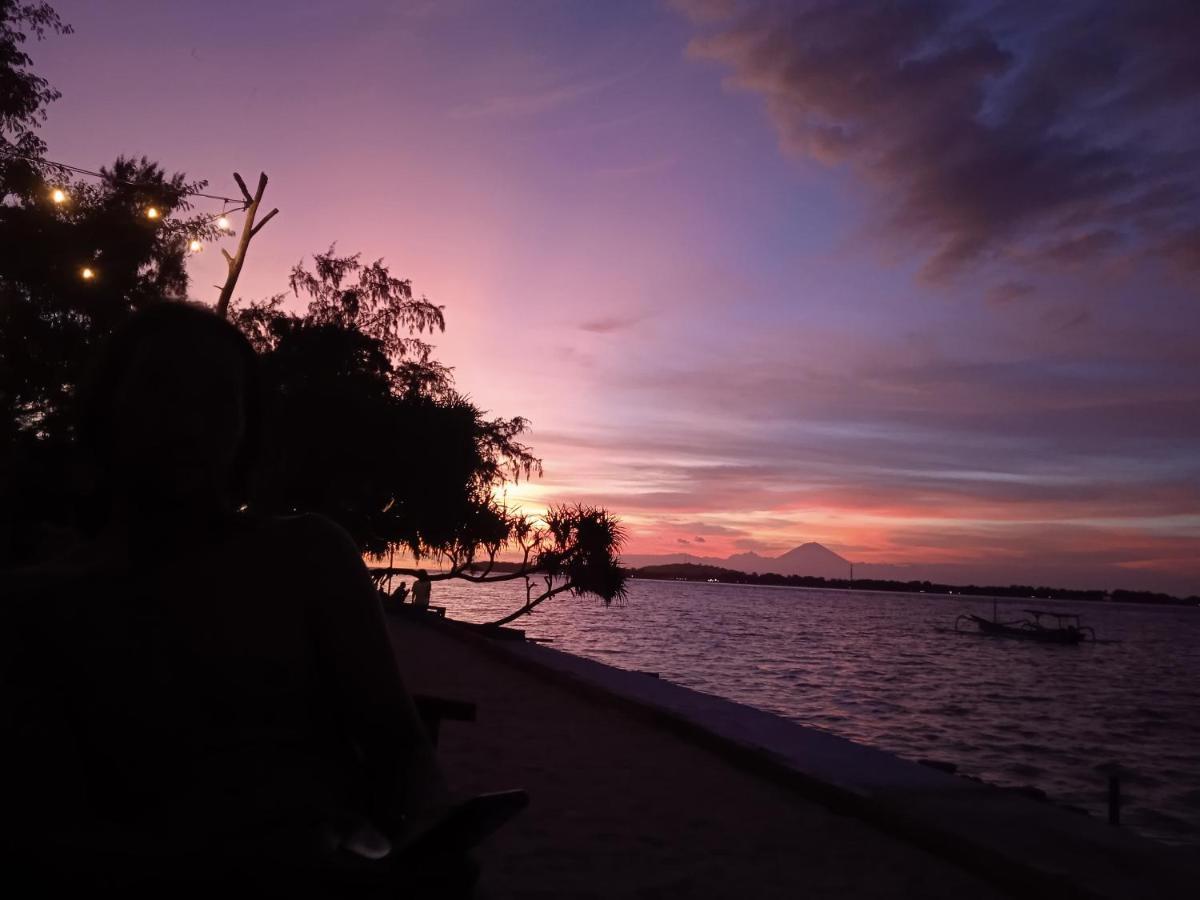 Bintang Tiga Bungalows Gili Air Exterior foto