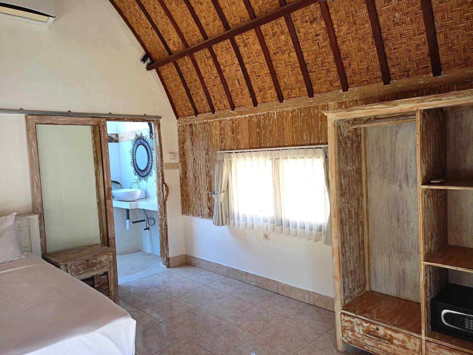 Bintang Tiga Bungalows Gili Air Exterior foto
