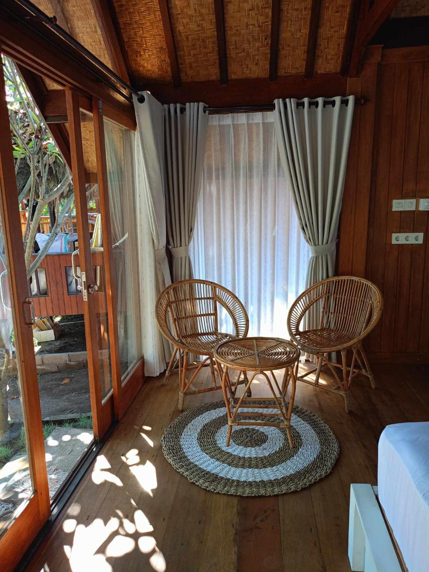 Bintang Tiga Bungalows Gili Air Exterior foto