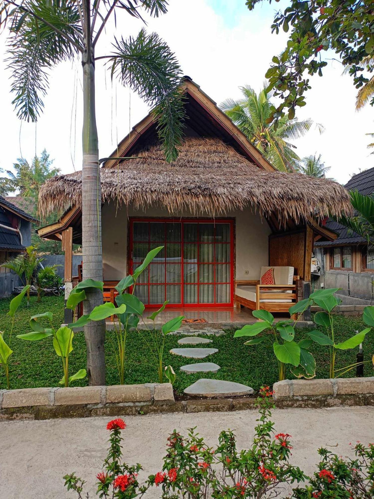 Bintang Tiga Bungalows Gili Air Exterior foto